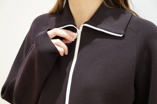 軽やかでしゃれ見え抜群。UNIQLO : C春夏のおすすめオフィスコーデ4選