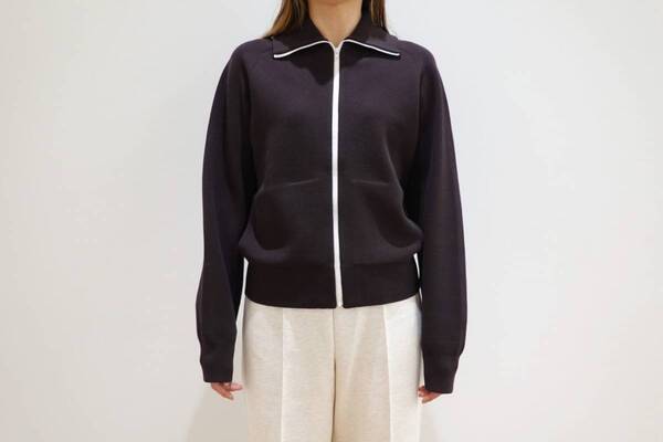 軽やかでしゃれ見え抜群。UNIQLO : C春夏のおすすめオフィスコーデ4選