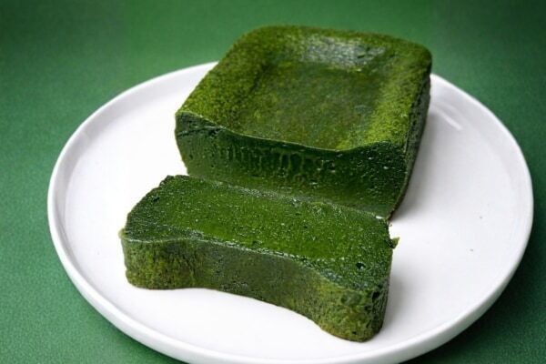 1時間で200個売れた。大人気の「濃厚抹茶テリーヌ」が1年ぶりに再販決定
