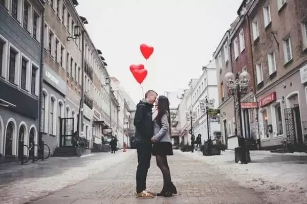 どう伝えた？　女性300人に聞いた「バレンタインのアピール実録」