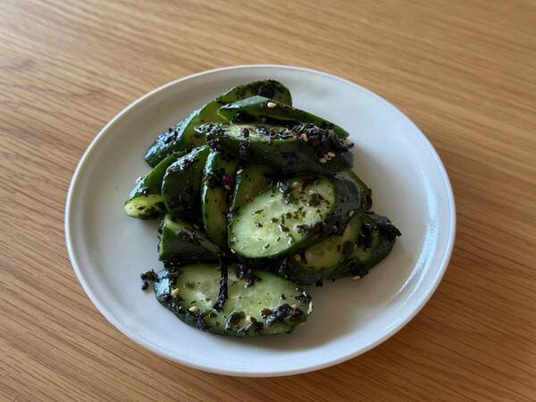 常備して正解。「ふりかけるクザクわかめ® 梅じそ」で作る秒速アレンジごはん