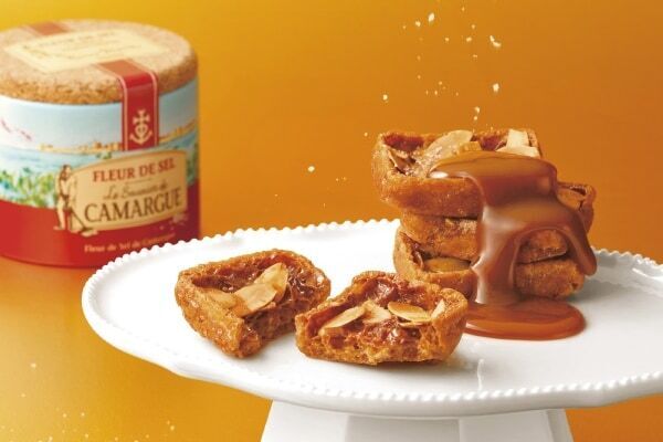 東京駅限定。新シュークリームブランド「デセール・シュー」がバレンタイン期間限定でオープン