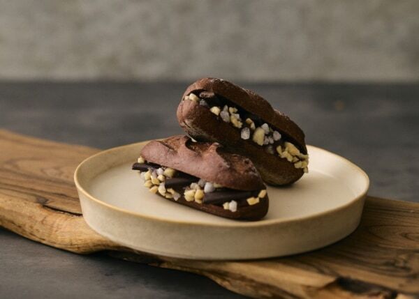 カカオの香りに包まれる。九品仏の人気ベーカリー「Comme’N」からバレンタインコレクションが登場！