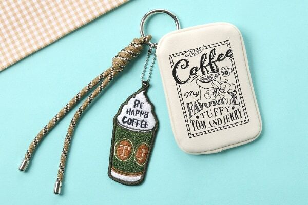 タリーズコーヒーが「トムとジェリー」とコラボ！　限定メニューや限定グッズが登場