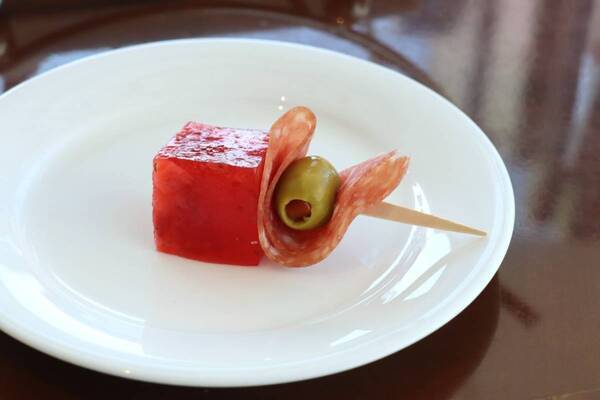 いちご尽くしのスイーツにときめきが止まらない。小田急ホテルセンチュリーサザンタワーのストロベリーアフタヌーンティー