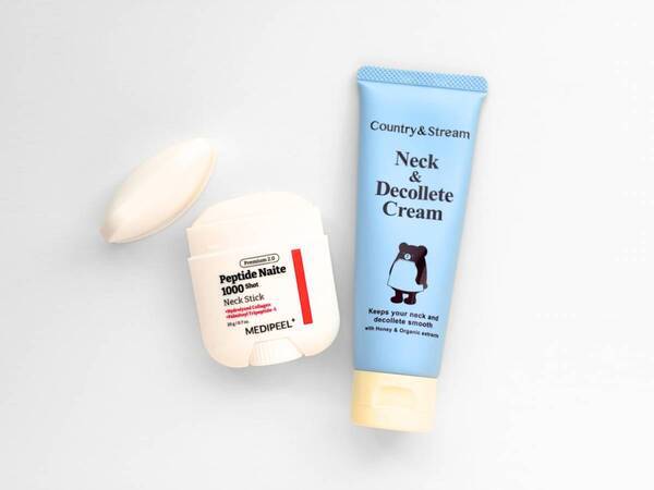 【アンダー2,500円ネックケア】首の深いシワには“たっぷり&こまめに”が鉄則！　スティックorチューブどっちが好み？