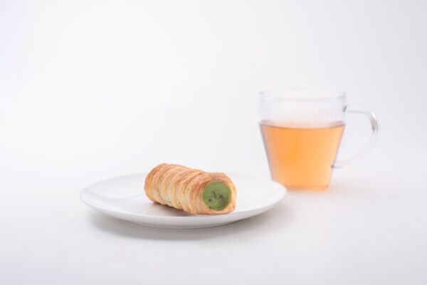 赤福が横浜で買える。つくりたての赤福餅、新商品「抹茶コルネ」を実演販売！