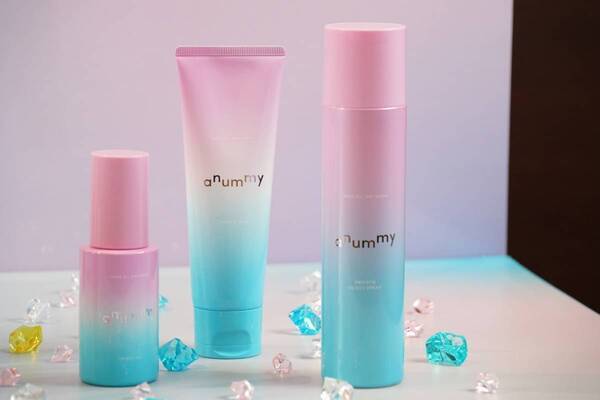 松村北斗がヘアケアブランド「anummy」のアンバサダーに就任！　パーマ髪のケアルーティーンを明かす