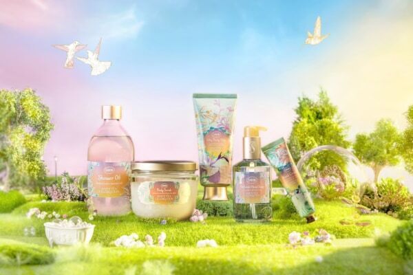 光と香りに満ちる、春色の世界へ。SABONから新コレクション「ホワイトティー・セレブレーション」登場