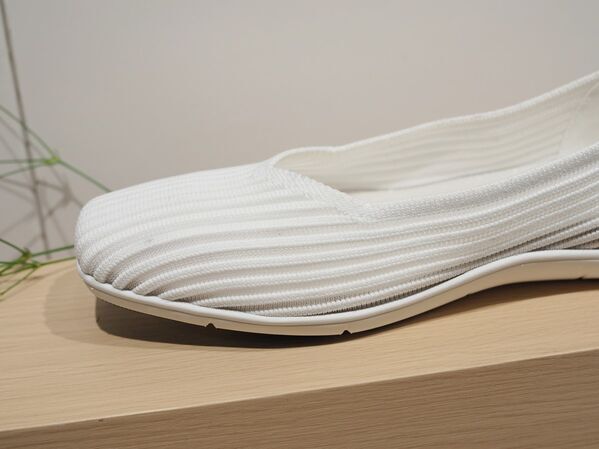 春靴は何を選ぶ？　オンオフ使える新作フラットシューズを「VIVAIA」でチェック