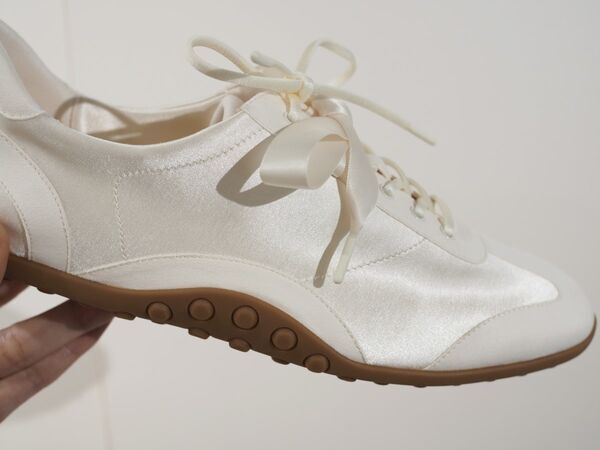 春靴は何を選ぶ？　オンオフ使える新作フラットシューズを「VIVAIA」でチェック