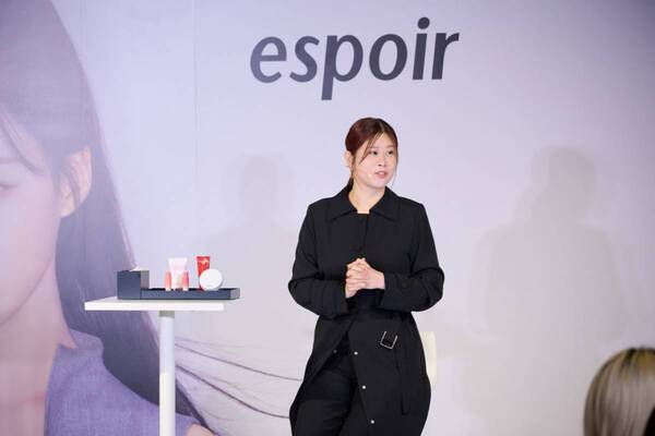 韓国コスメ「espoir」新アイテムが発売開始！　セミツヤ仕上げのクッションファンデに注目