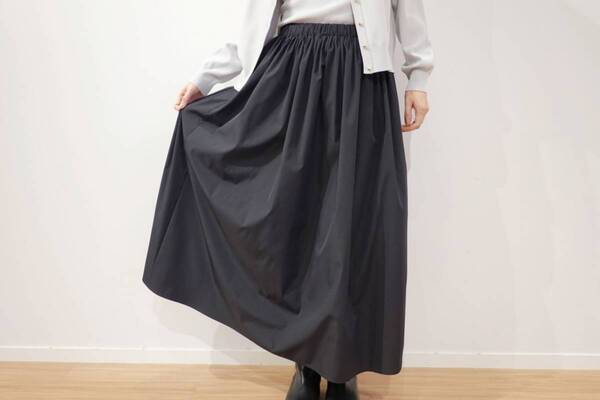 トレンドも着心地も妥協しない。PLST春夏新作で作るきれいめ通勤コーデ4選