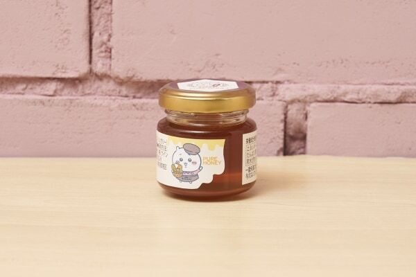 ちいかわの紅茶缶も登場！　ちいかわベーカリーから “さくら”がコンセプトのパンやドリンクが期間限定で発売中