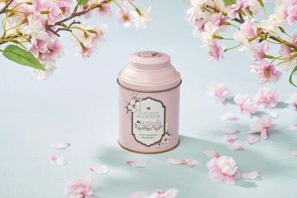 ちいかわの紅茶缶も登場！　ちいかわベーカリーから “さくら”がコンセプトのパンやドリンクが期間限定で発売中