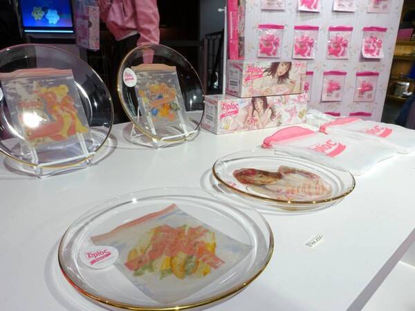 春のギフトシーンに大活躍！　ピンク×リボンの世界感に浸る『BEAMS COUTURE ×Ziploc』のポップアップに行ってきた