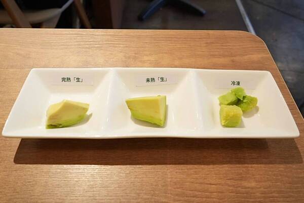 “生”アボカド1/2個の衝撃！　フレッシュネスバーガーの“春限定バーガー”が贅沢すぎた