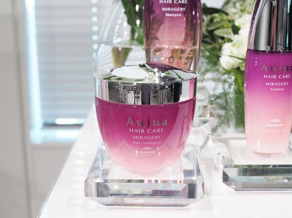 Aujuaの新ライン「MIRAGERY」がデビュー。うねり、広がりケアで美フォルム髪へ！