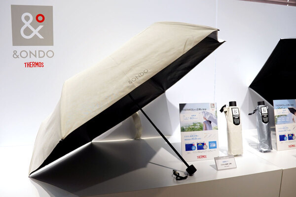 今夏おすすめ日傘はコレ！　若槻千夏も認める、サーモス「＆ONDO」春夏アイテムが優秀だった