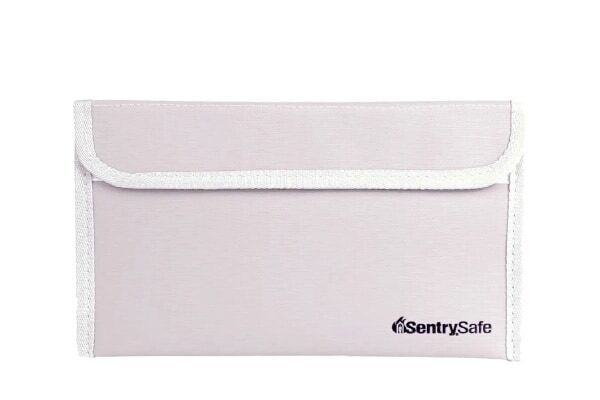 1つは持っておきたい。モバイルバッテリーなどの爆発・発火に備えたポーチとバッグが登場