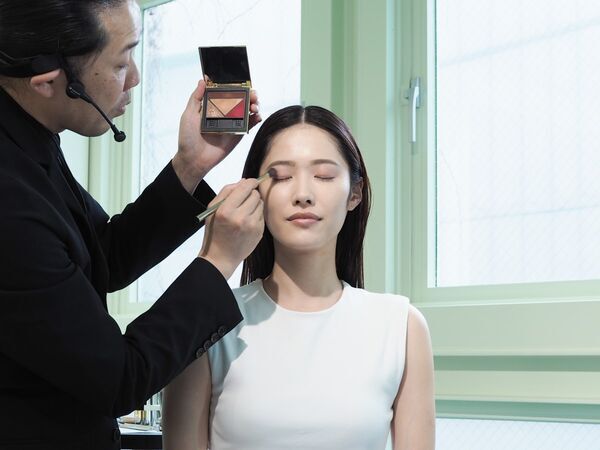 パケ買い必至！　プラダ ビューティから新感覚のチーク「プラダ タッチ」が誕生