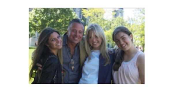 「ウェットブラシ」×「くまのプーさん」コラボブラシ2種を発売開始！