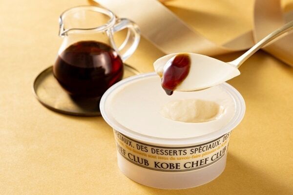 “とろ～り”感動のくちどけがたまらん……!!　「神戸シェフクラブ ロイヤルカスタードプリン」発売