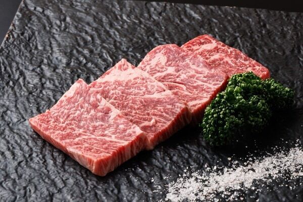 横浜・関内に新ブランド「神戸牛焼肉 當麻」がオープン