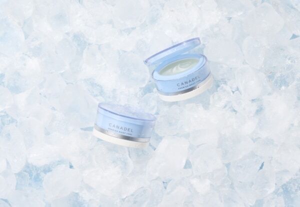 夏の“隠れ乾燥ダメージ”に！　オールインワンジェル「カナデル プレミアモイストクール」数量限定で発売