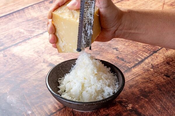 女性に寄り添う一杯を。“ふわっ”“あわっ”と広がる、泡立つ鶏白湯スープが魅力のラーメン店「白鶏舎」が初の単独店をオープン