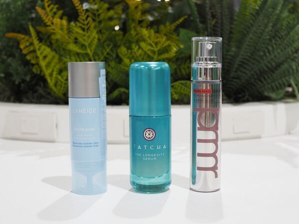 【2026年春夏の注目美容液13選】コスメオタク厳選！　ハリ・ツヤ・毛穴ケアどれを選ぶ？