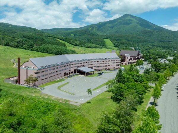 【星野リゾート】お腹も視界も“桃”でいっぱい！　磐梯山温泉ホテル「はらくっち桃フェス2026」今年も開催