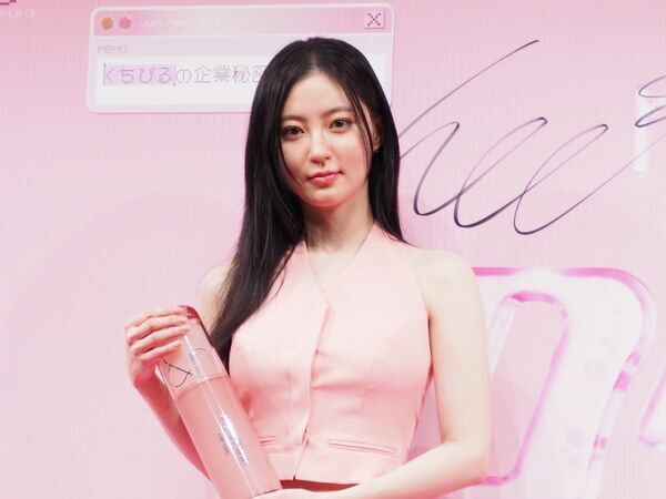 ILLIT・WONHEEが大絶賛！　rom&nd新作「ジューシーフラッシュリップオイル」のおすすめカラーを紹介