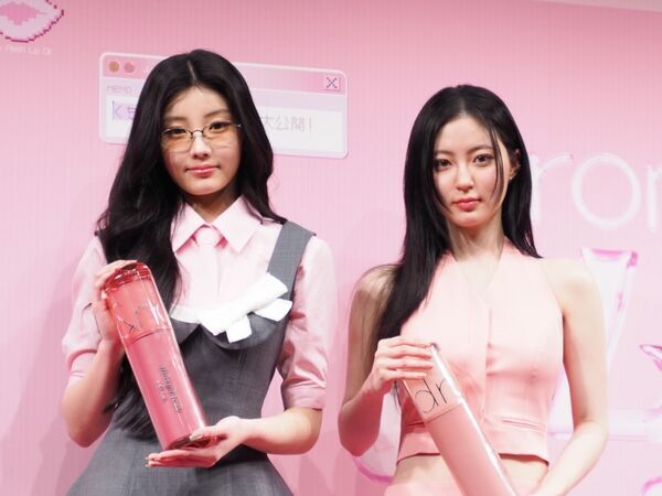 ILLIT・WONHEEが大絶賛！　rom&nd新作「ジューシーフラッシュリップオイル」のおすすめカラーを紹介