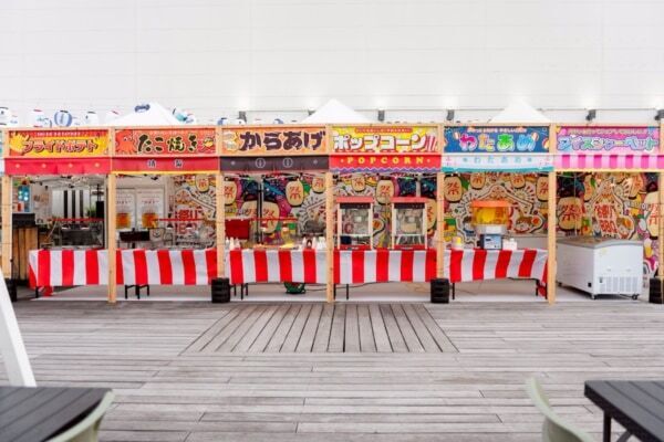 茨城・水戸駅直結の屋上に“お祭り×BBQ”空間が誕生！　4月8日ニューオープン