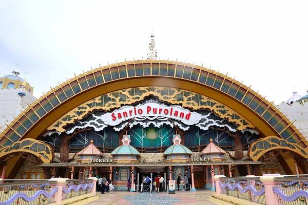 お疲れ女子も“ポムっと”一息。サンリオピューロランドでポムポムプリン30周年記念イベントが開催中！