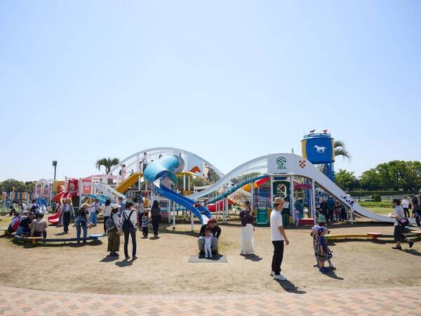 週末ウマ活、はじめます。アラサー女子が初めての競馬場で見つけた“馬の魅力”