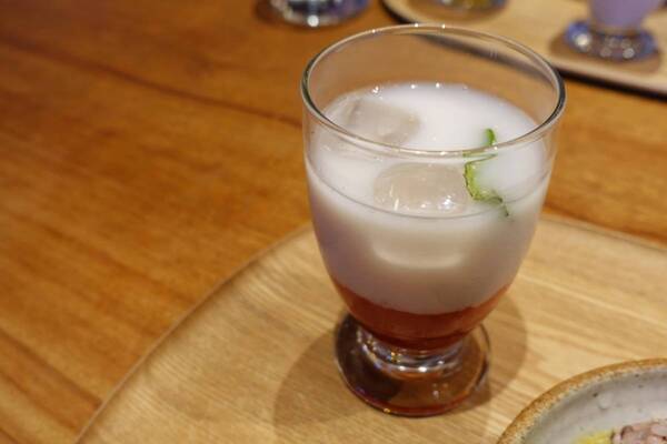 紫外線ダメージから肌を守る。ビタミンEたっぷりのアーモンドミルクが大人女子のインナーケアにぴったりだった