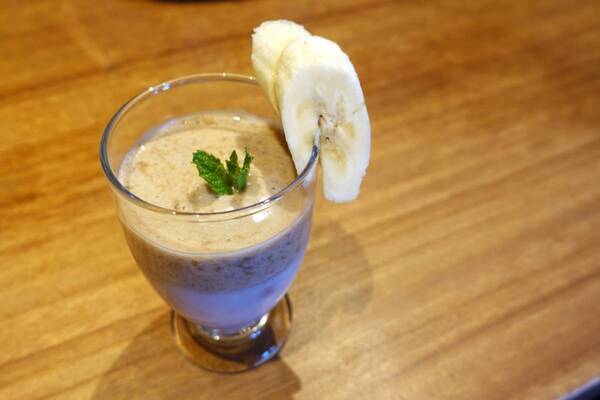 紫外線ダメージから肌を守る。ビタミンEたっぷりのアーモンドミルクが大人女子のインナーケアにぴったりだった