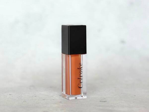 午後のレスキューコスメにおすすめ！　セルヴォーク「モイステン リップドロップ」が日中の砂漠唇に「うるおい・温もり・ツヤ」をON
