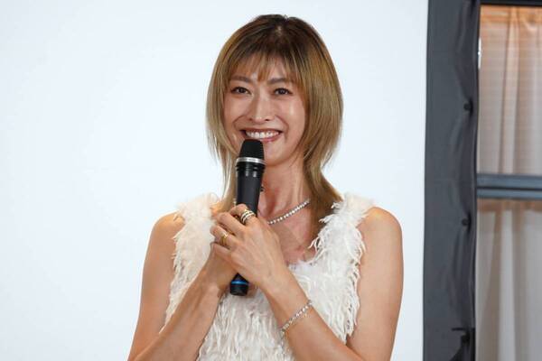 山田優、愛用の“宝石シャンプー”クレオズボーテがリニューアル！　多忙な中での美容習慣を明かす