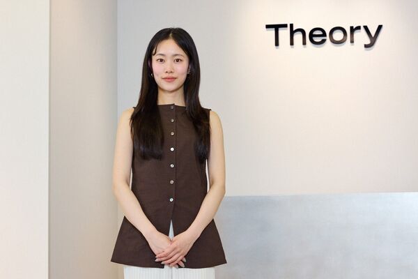 ベーシックで上質な一着が、自信になる。「Theory」のMDが働く女性に届けたい価値
