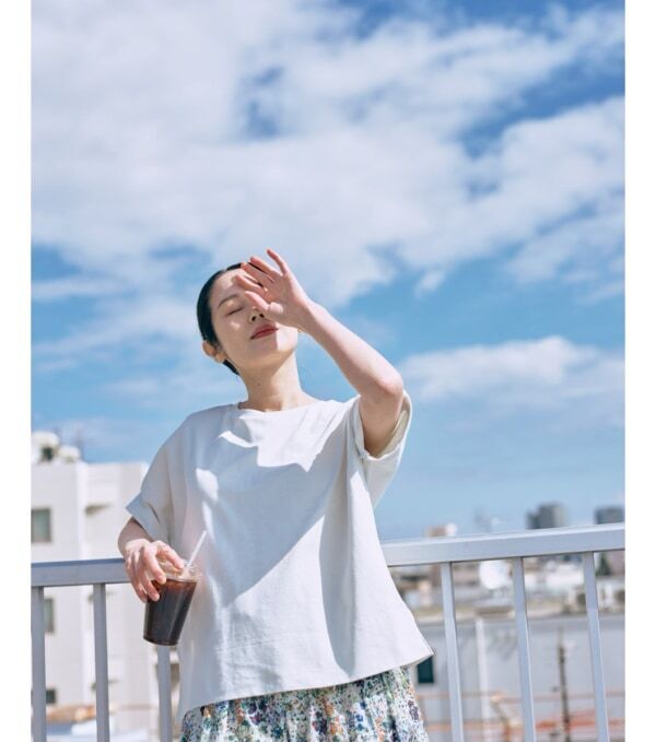 調整パッドがバストに自然にフィット！　ブラなしで着られる「ブラレスウェア」って知ってる？