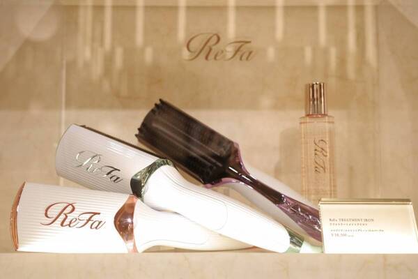 MISAMOがReFa ヘアケアカテゴリのMUSEに！　旗艦店「ReFa GINZA」で特別企画展スタート