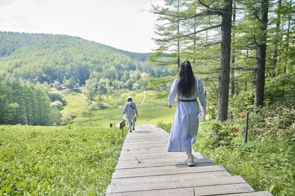 高原×すずらんの絶景。長野・富士見パノラマリゾートで「120万本のすずらん祭り」開催中！