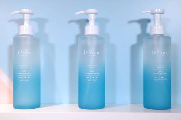髙橋ひかるが“とろみクレンジング”に感動。「リスブラン」アンバサダー就任イベントでEXITと美容トーク