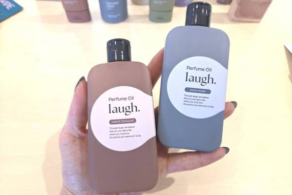 デリケートゾーンにも香りを。laugh.の新作は天然由来成分配合のフェムケアオイル！