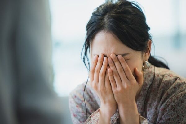 人間関係で「疲れた」と感じる人へ。対人関係を “断捨離する”メリットを紹介
