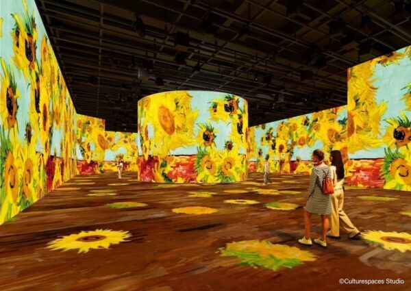 アートのシャワーで、目醒める。世界的ブランドの本格デジタルアート施設「RÊVE DES LUMIÈRES」オープン