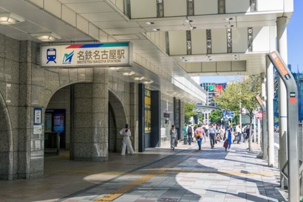 【名鉄名古屋駅】ヨックモックの自販機が名古屋に初登場！　始発から終電まで、いつでもヨックモックが購入可能に